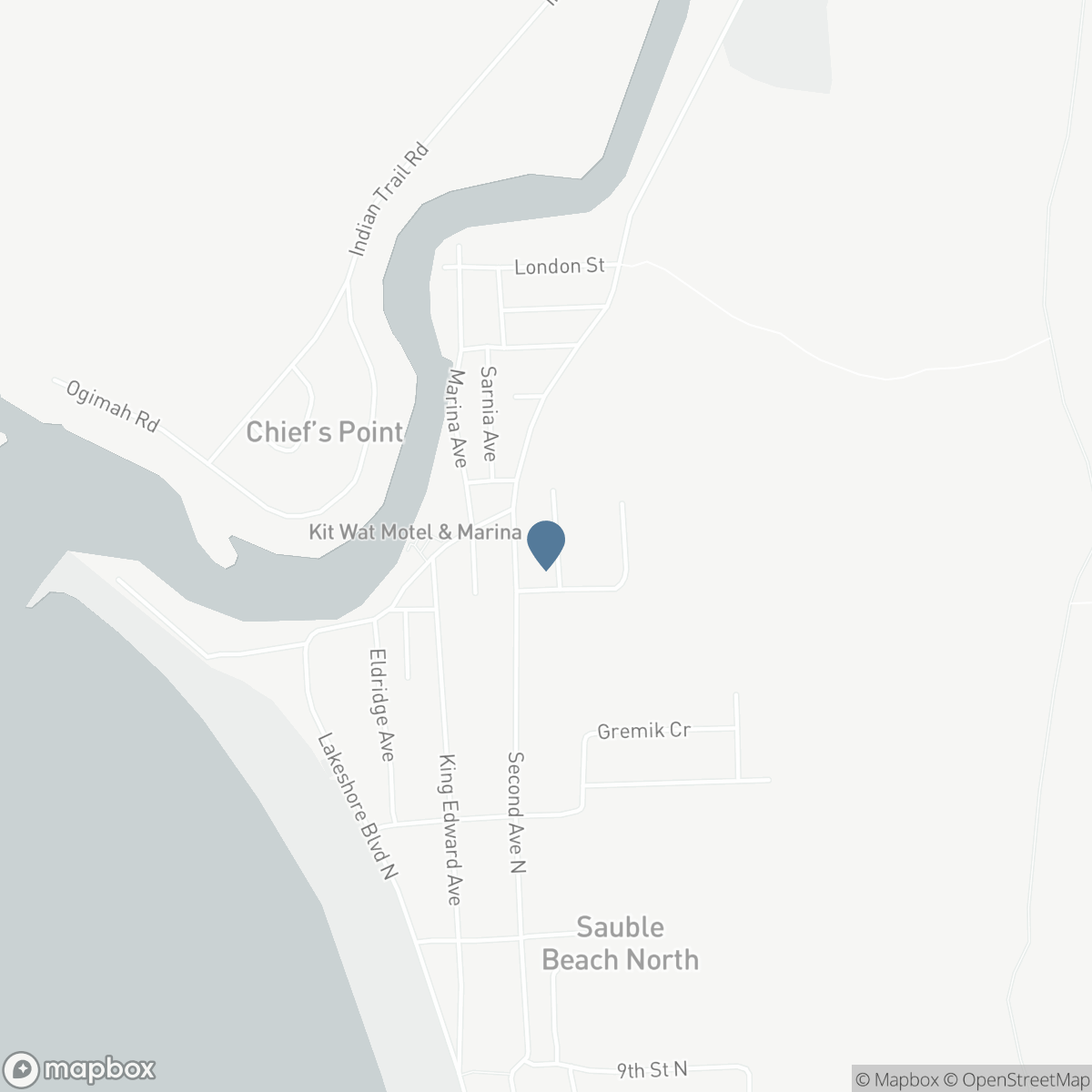 8 TORONTO AVENUE, Sauble Beach, Ontario N0H 2G0